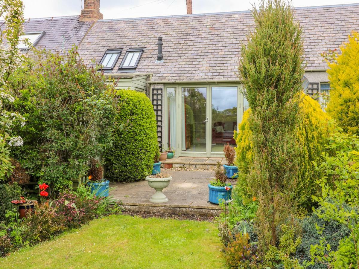 Iona Cottage Duns Экстерьер фото